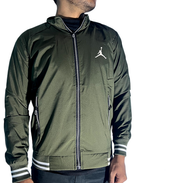 "Nike Windcheater - Green Stylish and Weather-Resistant Outdoor Jacket