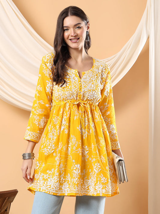 Sana Chikankari Mulmul Short Gown