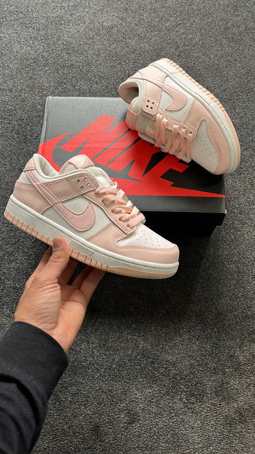 Nike SB Dunk For Her (First Copy) ( Prepaid Only)