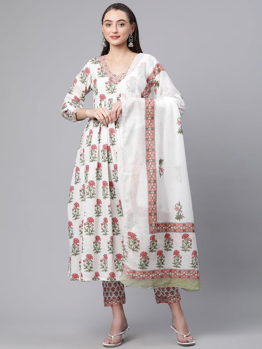 Divena White Floral Anarkali Kurta pant set with Mulmul Dupatta