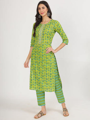 Divena Green Floral Print Cotton Kurta Pants with Dupatta set for women